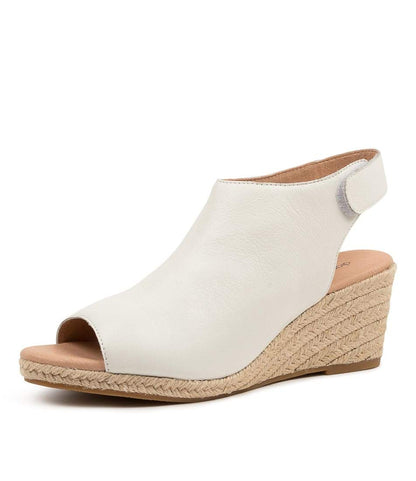 Diana Ferrari - Jamcie Wedge Sandal - Cream