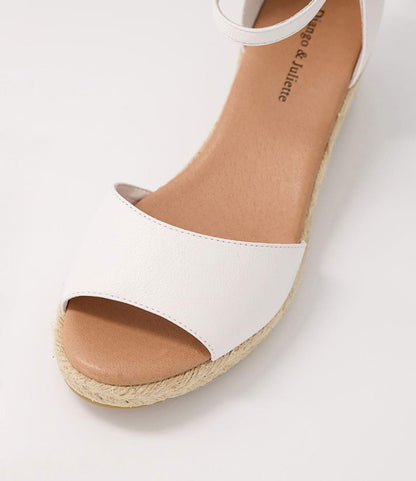 Django & Juliette - Skip Sandal White