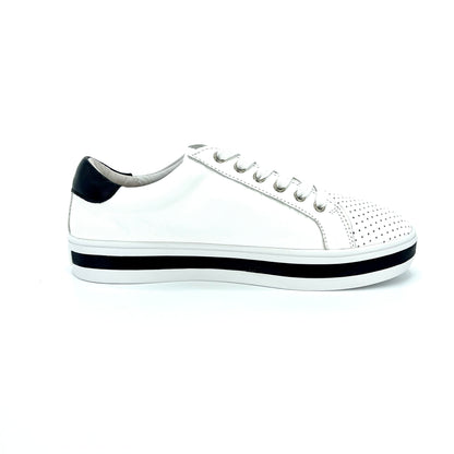 Alfie & Evie - Pixie Classic Tennis Sneaker - White/Black